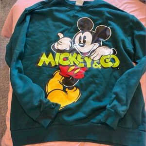 NWOT Authentic Disney World Sweatshirt. Men size XL